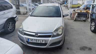 Opel Astra H Berlina